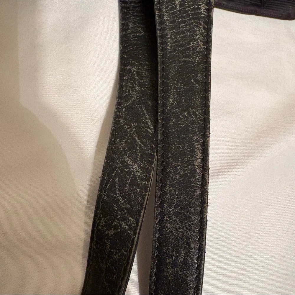 $5 Start (Live Show Only) CHANEL Travel Line Black Tote - Fixer-Upper (as is) - Picture 7 of 15